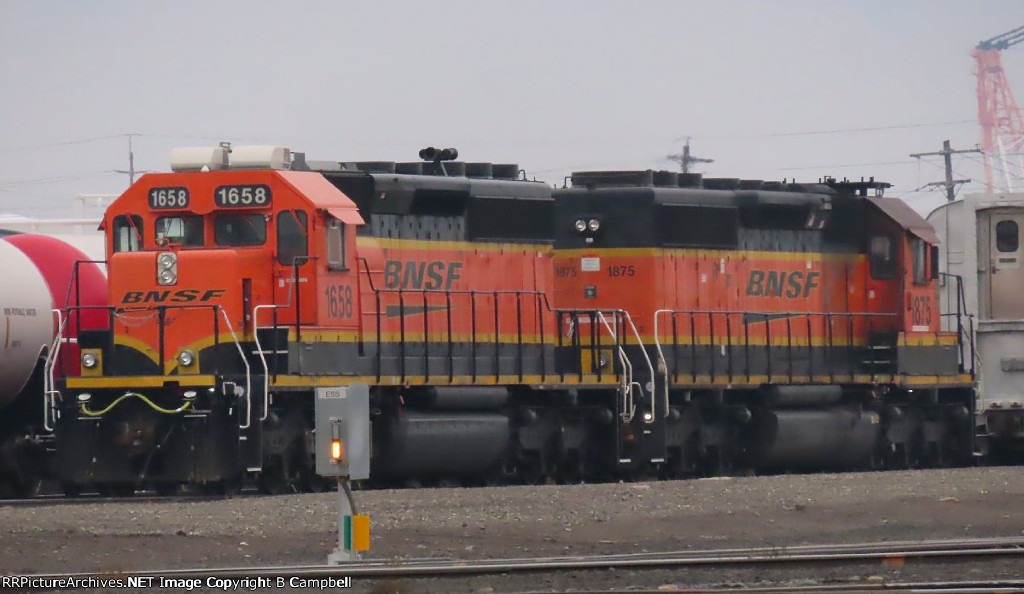 BNSF 1658-BNSF 1875